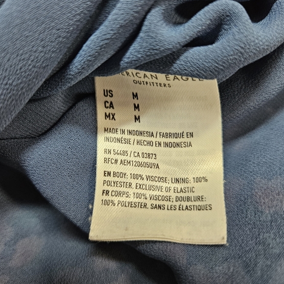 NEW American Eagle Outfitters AE Blue Floral Smocked Mini Skirt Medium - Picture 4 of 5